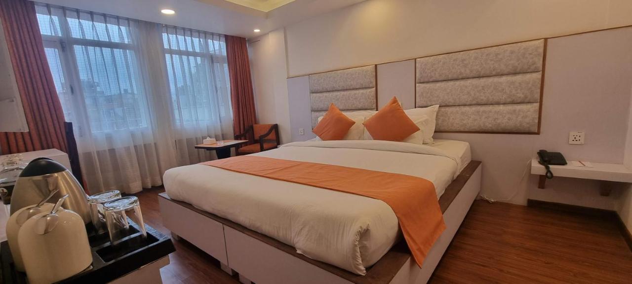 Durbar Hotel & Residence Катманду Экстерьер фото
